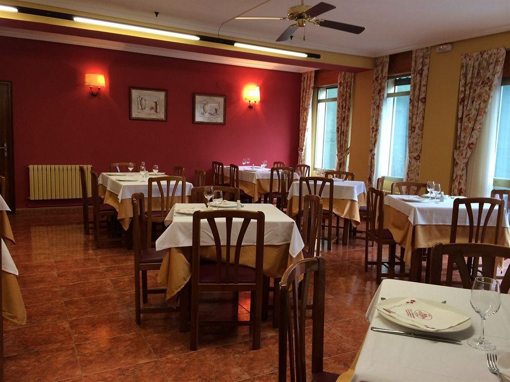 Hotel Penagrande Cangas De Narcea Extérieur photo