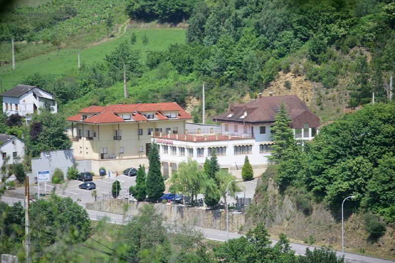 Hotel Penagrande Cangas De Narcea Extérieur photo