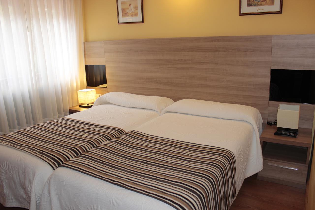 Hotel Penagrande Cangas De Narcea Extérieur photo
